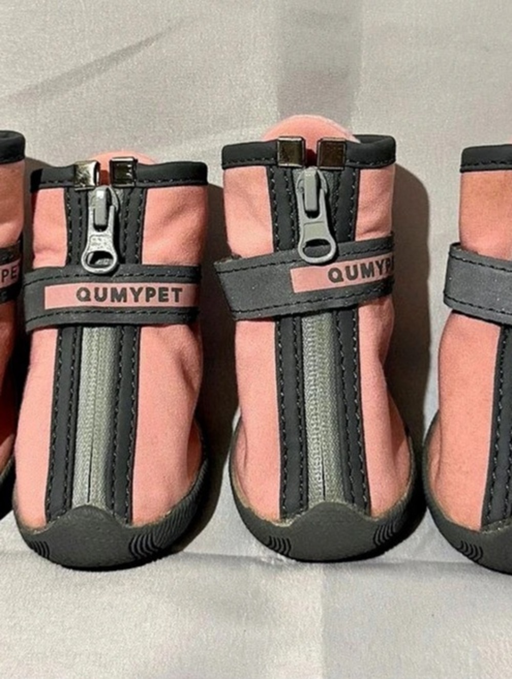 QUMY Dog Boots Set of 4 Pink & Black